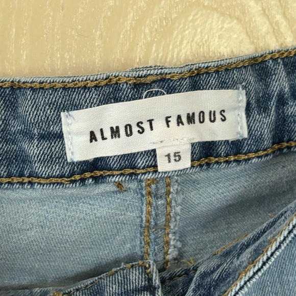 Almost Famous two tone retro inspired jeans with raw hem - Picture 3 of 4